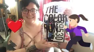 Opening My Pre-Color Run Kit! What do you get before the happiest race on Earth?