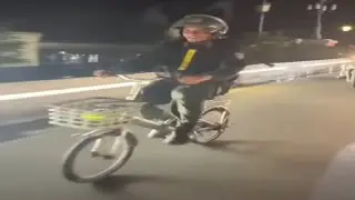 Còn Sống Còn Đạp