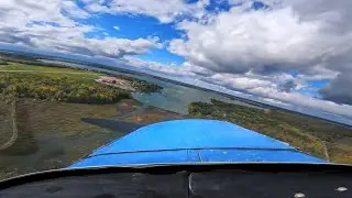 Forward slip landing on a windy day in a Piper Super Cub floatplane / seaplane, Ontario, Canada.
