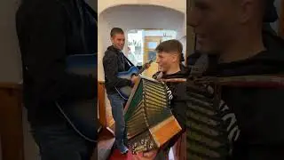 #quetschn #steirischeharmonika #foigas #gehoidegibaruah #brauchtum