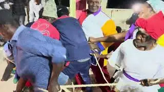 Lwa yo Goumen nan dwape kay Manbo Vidar