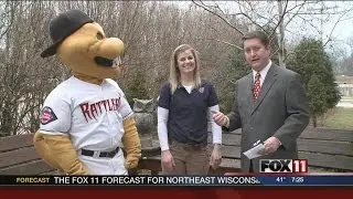 Hilary Bauer and Fang from the Timber Rattlers