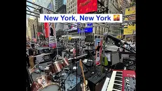 Matt Savage plays 
