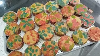 floral cupcakes 🧁 without icing...