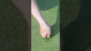 The Correct Way To Fix a Ball Mark #golf