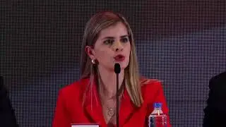 Conferencia de Prensa.
