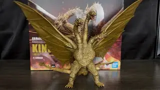 Обзор фигурки S.H. MonsterArts King Ghidorah (1972).