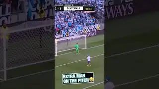 Guatemala gains an extra man on the pitch 😭😭 #shorts #GoldCup #Guatemala