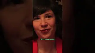 Этот бармен ЛЮБИТ свою работу. 🍹