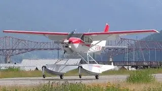 Cessna 182 Skylane Seaplane Landing