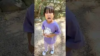 Poor scared little girl and the boy is a hero 😢😭 LeoNata family #shorts