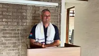 Nuwe skoene maar watter pad kies en stap jy deur Pastoor Chris Booysen