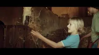 Padrenostro new clip official from Venice Film Festival - 1/3