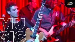 Ariel Rot - Confesiones de un comedor de pizza (Instrumental) (Sala Sol 1998) | LOS40 Music
