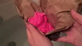 ASMR - LUSH Cat Bath Bomb