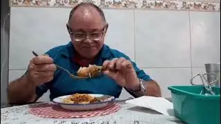        Bora almoçar?🙏🇧🇷