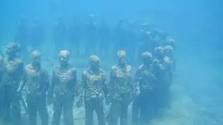 AMAZING UNDERWATER SCULPTURE PARK (Vicissitudes) - Grenada
