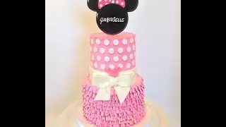 Ruffle Cake using Ateco Tip #070