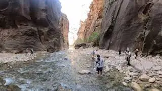 Day Hike to Remember: Zion Narrows Bottom-Up Journey #Travel #pickupsports