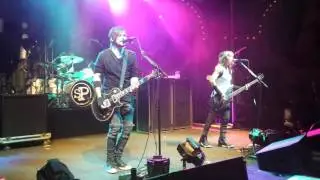 Sick Puppies - Stick To Your Guns (live in Portland, OR 03-05-2017)