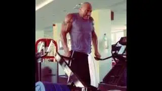 Dwayne Johnson (The Rock) training traps 