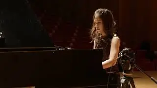 Yeol Eum Son plays 