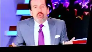 El ernestino clandestino alias el narizon yepeto se despliega como si fuera de carton