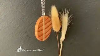 Holzschmuck Anh&auml;nger Ava von SchwarzwaldKraft