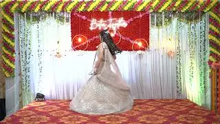 Bride Surprise Engagement Dance ❤️✨#bride #engagement #wedding #weddingphotography #youtubeshorts