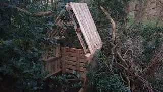 Hide Building