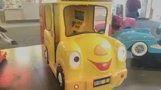 Amutec Fun Bus Coin-Operated Ride