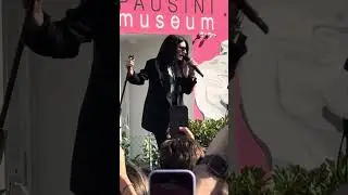 Laura Pausini - La mia storia tra le dita ( live in Solarolo ) 2025 Exclusive