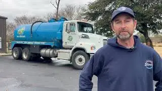 Restaurant Fryer Oil and Waste Cleaning with Larry! | Elvis Service Company