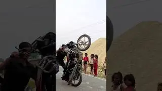 Barsa rani viral video bike stunt #shorts #bhojpuri #music #bike #r15 #ktm #girl #trendingstatus