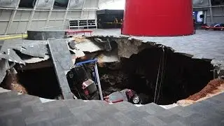 Corvettes swallowed up in sinkhole