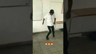 DJ kitso Dancing