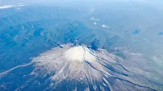 Aerial Tour Volcanoes Of The Pacific Northwest With Goobie Airlines
