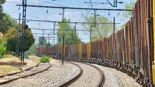 Cruzamiento de trenes en estación San Rafael