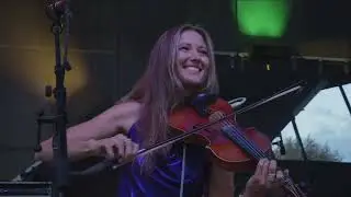 The Sweet Lillies - We Are Beautiful (Live)