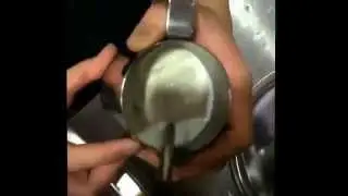 latteart italycafe 打奶视频