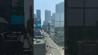 A Beautiful #sunny day in #toronto #shorts #travel #downtown #timelapse #ontario #view #traffic
