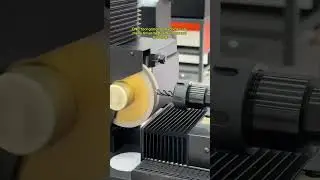 CNC tool grinding machine is simple, convenient, quick and easy to use