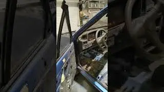 First start after 25 years. #shorts #car #engine #restoration #mechanic #oldtimer #werkstatt
