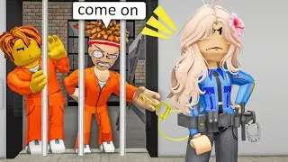 ESCAPE GIRLS ONLY PRISON?! 👮&zwj;♀️💗 - ROBLOX Funny Moments