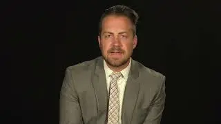 MIKE BUCKNER PRAISES DR STEVEN KATZ SPEAKING