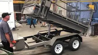 10x5 wheelie bin tipper video