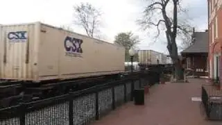 CSX southbound intermodal train Q127 in Marietta,GA