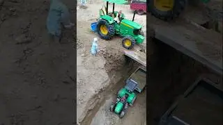 ok Mama khet mein hard work #labour #driver #tractor