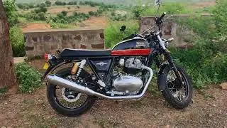 Interceptor 650(Sunset Strip)  twin exaust.
