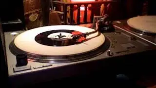 The Soul Investigators - Mo' Hash